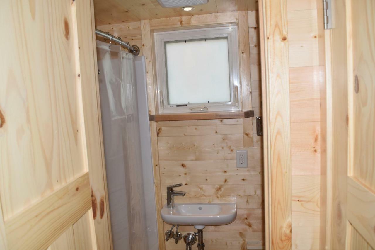 מלון Stanley Redwood Cabins מראה חיצוני תמונה